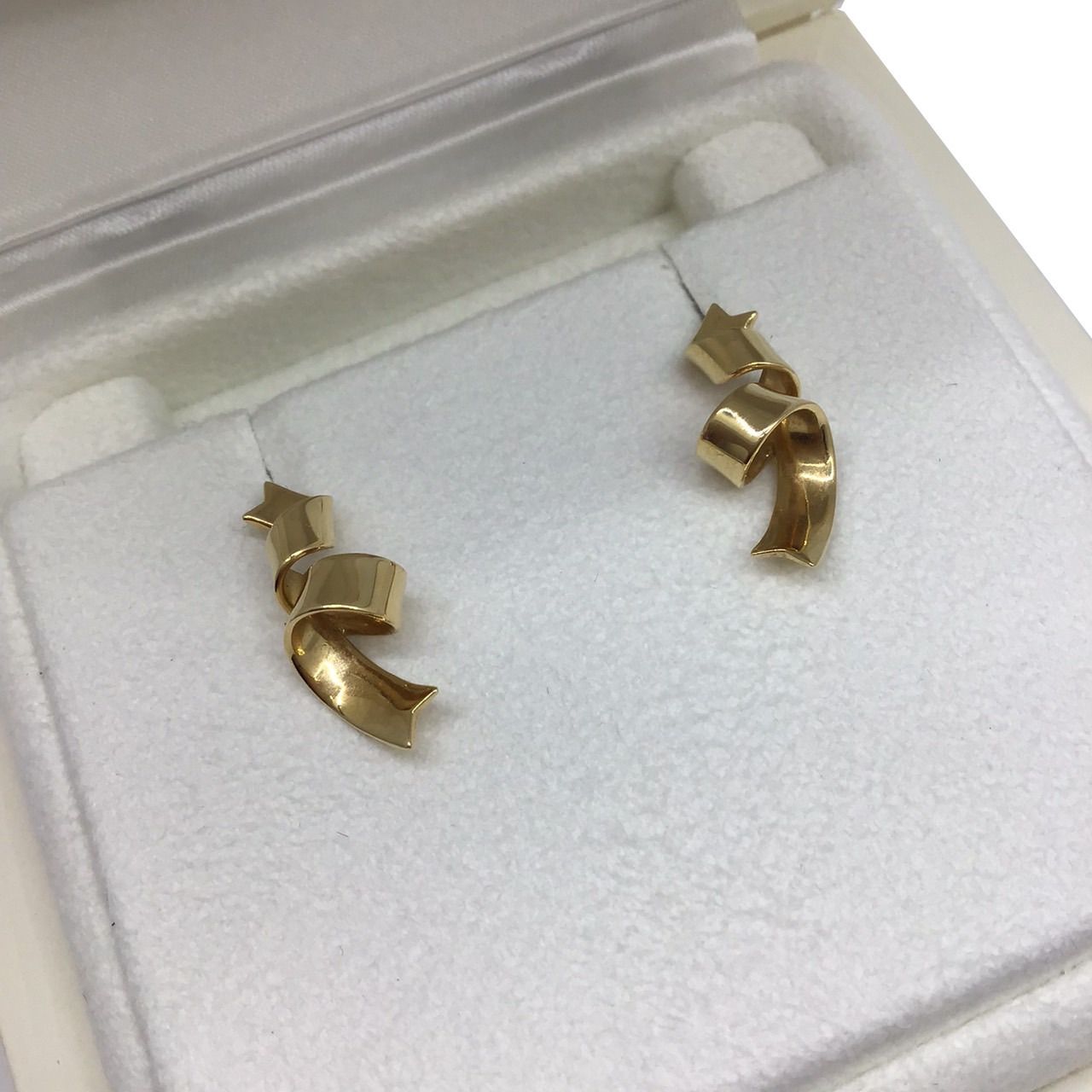 MIKIMOTO ミキモト ジュドゥリュバン ピアス K18YG アクセサリー 