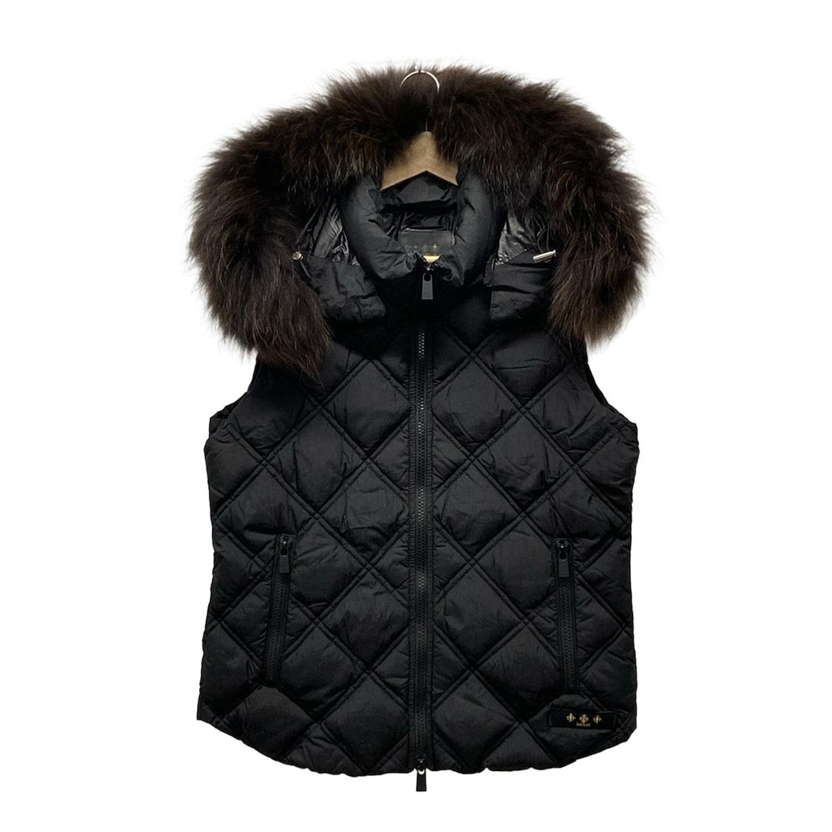 TATRAS 黒 ファー付きダウンベスト タトラス TATRAS TATRAS ダウンベスト ANTOTE ファー付 （BLACK