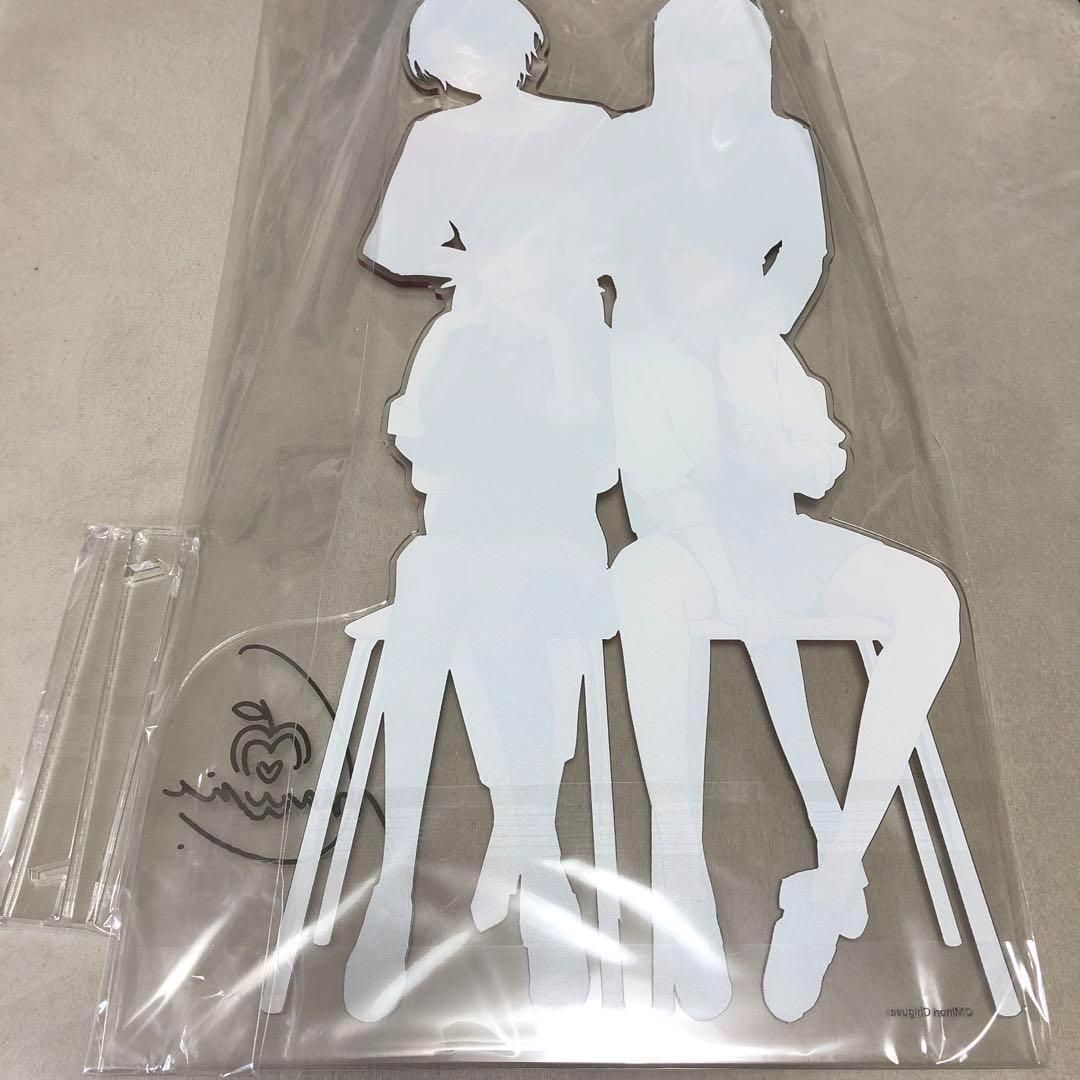 #8587【未使用】志乃と恋 ビッグアクリルスタンドセット 3巻発売記念 未使用 志乃と恋 ビッグアクリルスタンドセット 3巻発売記念