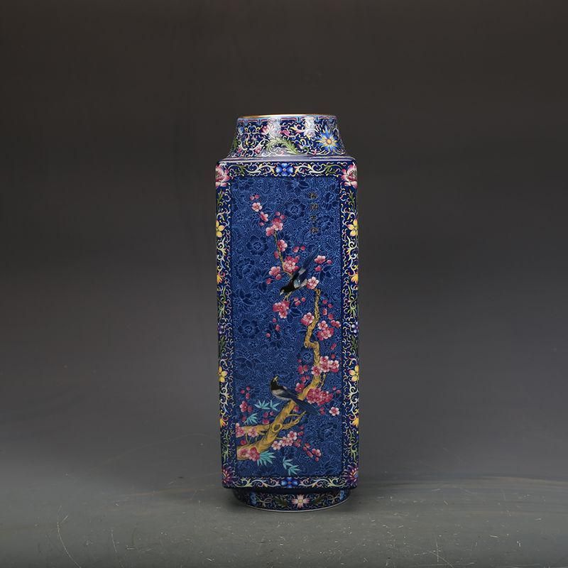 清代乾隆粉彩花鳥花瓶  景徳鎮 陶磁器 装飾品 現代工芸品美術品 置物 清乾隆粉彩花鳥賞瓶 景徳鎮 陶磁器 装飾品 現代工芸品 美術品