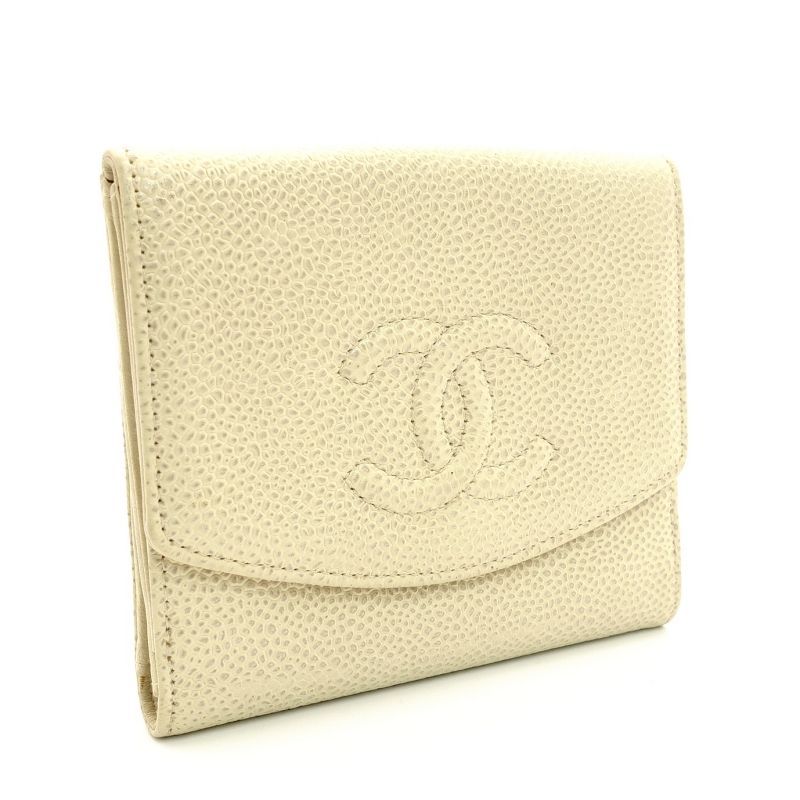 シャネル CHANEL マトラッセ キャビアスキン コンパクト シャネル CHANEL マトラッセ キャビアスキン コンパクト