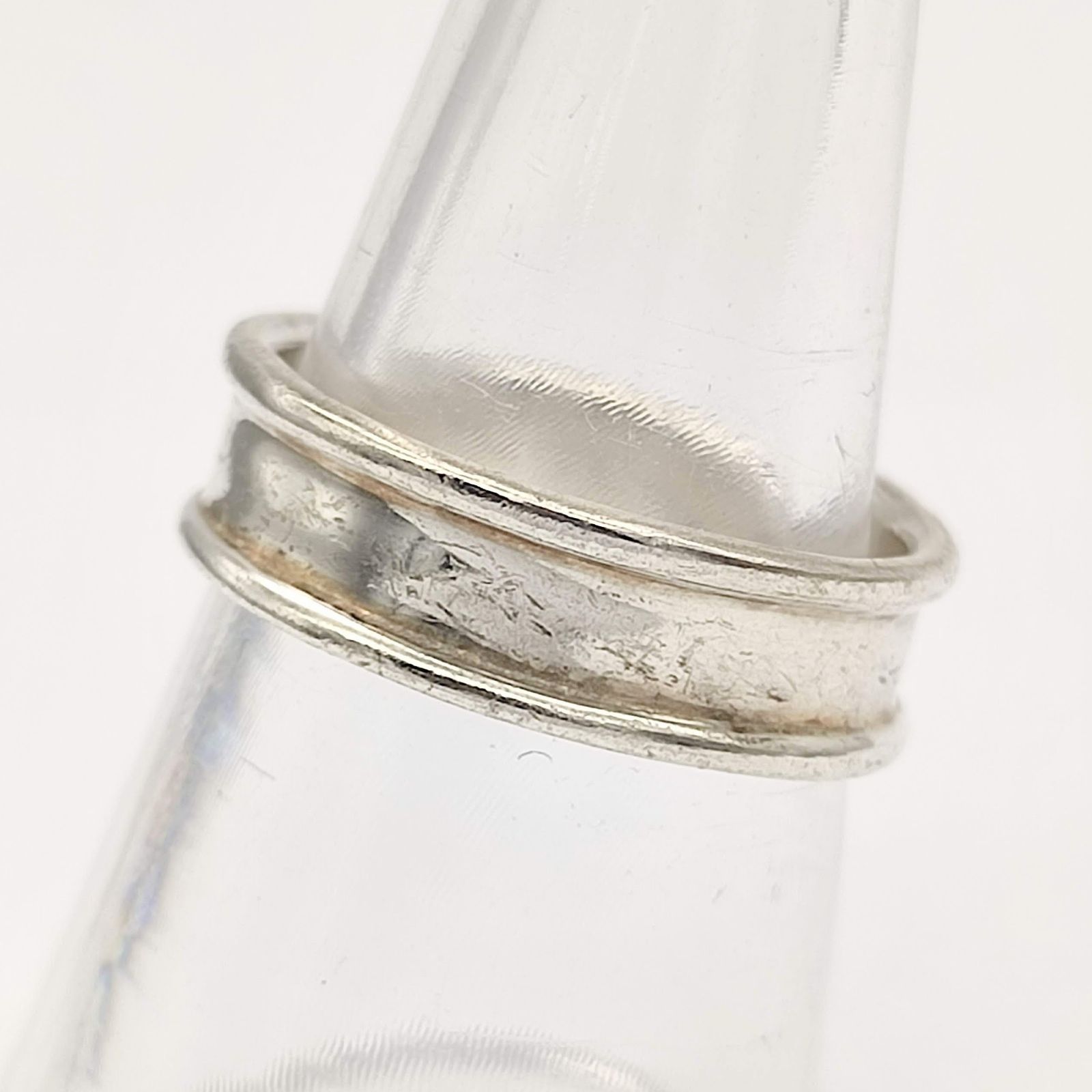 シルバーリング　美品silver サイズ約14号　シルバー925 2003 美品】シルバーリング SILVER シルバー925 14号 - メルカリ