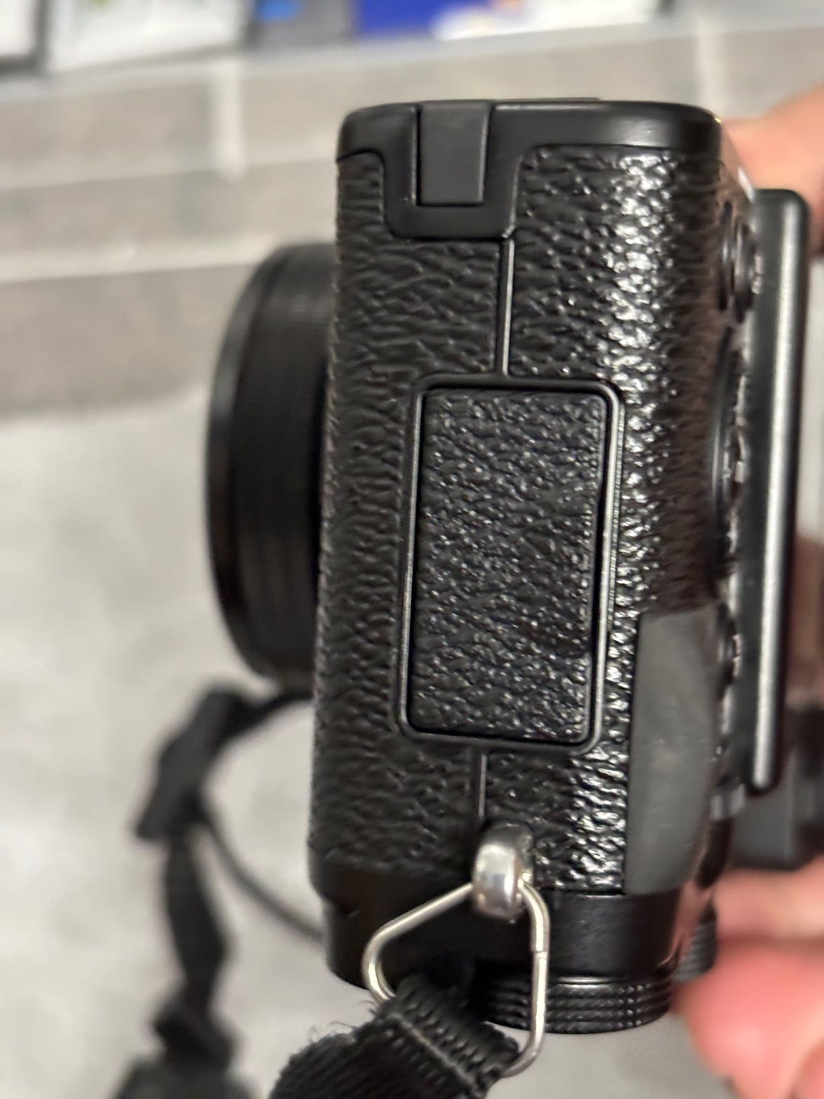 X20 ミラーレスカメラ