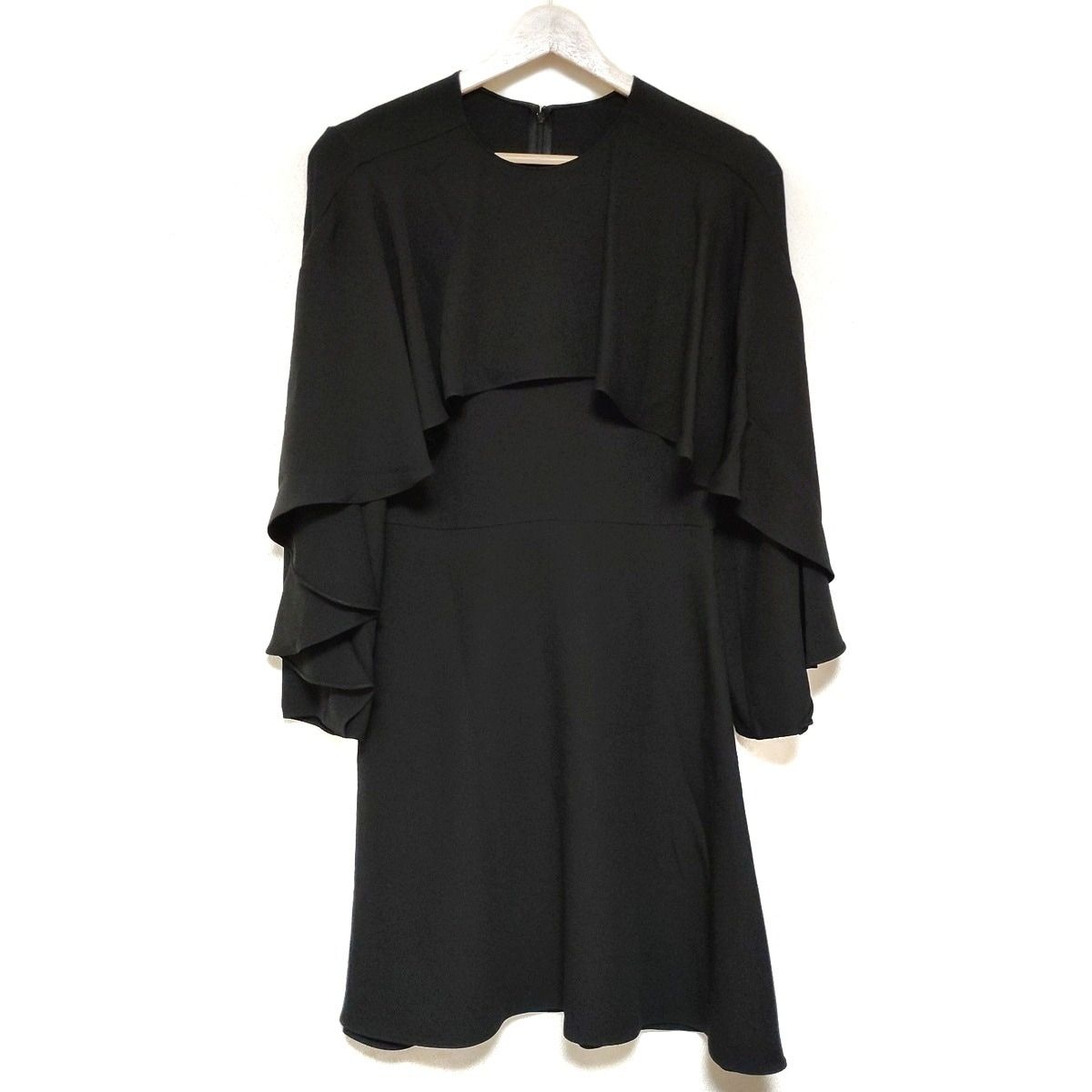VALENTINO バレンチノ ワンピース サイズ38 M レディース - 黒 クルーネック|長袖|ひざ丈|フリル