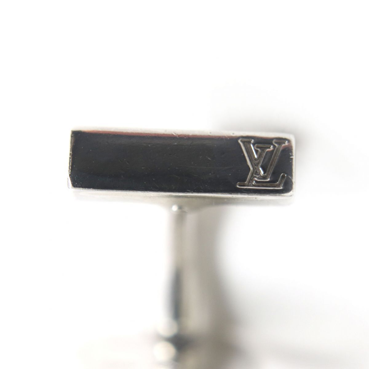 良品▽LOUIS VUITTON ルイヴィトン M30986 ブトンドゥ マンシェット SV925 カフリンクス/カフスボタン シルバー  総重量14.5g ケース付き - メルカリ