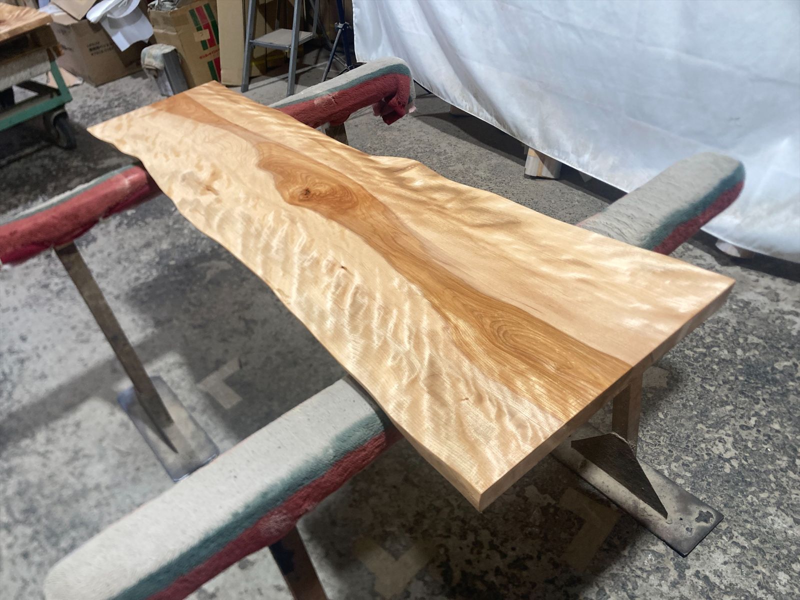 一枚板無垢 乾燥材