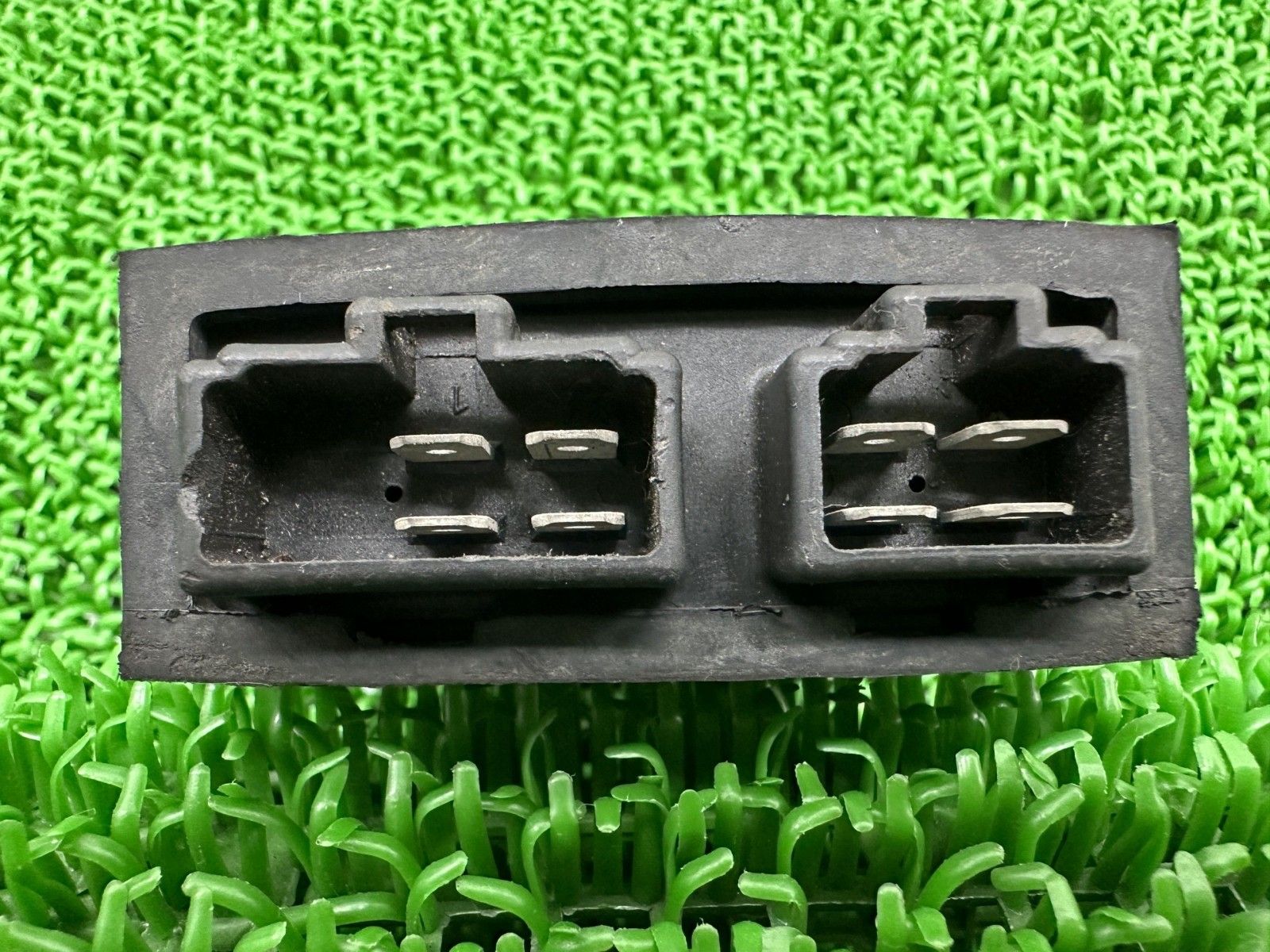 ZXR400 イグナイター 21119-1271 カワサキ 純正 バイク 部品 ZX400H ケース付 CDI スパークユニット 割れ欠け無し jF