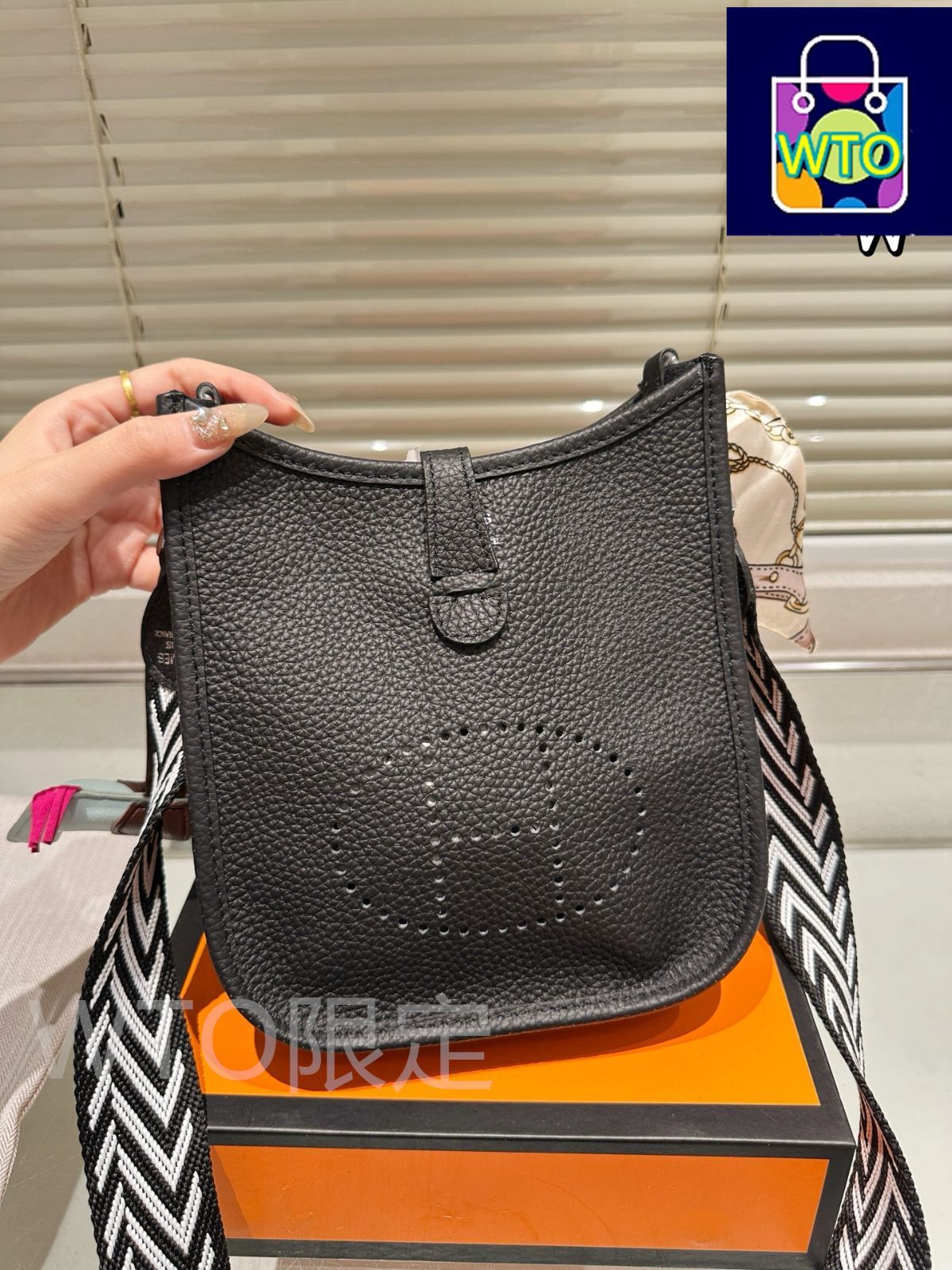 今日特価】Herm?s（エルメス）新モデル Evelyne バッグ 送料無料
