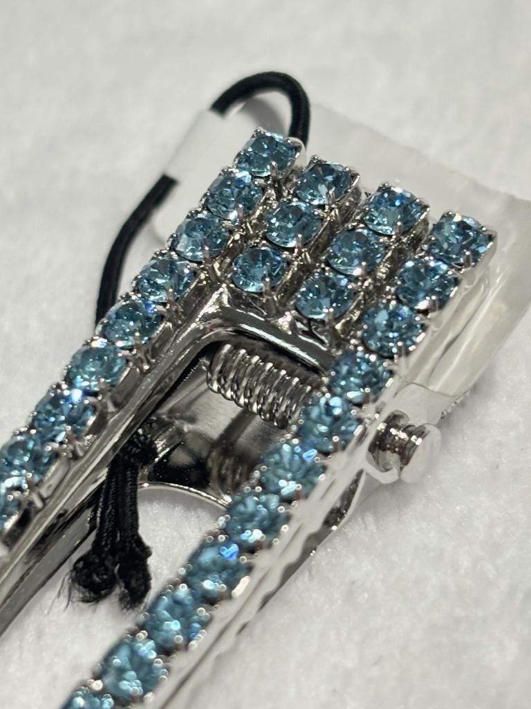 美品★THE HAIR BAR TOKYO★ラインストーンSクリップ　クリスタル 美品☆THE HAIR BAR TOKYO☆ラインストーンSクリップ クリスタル