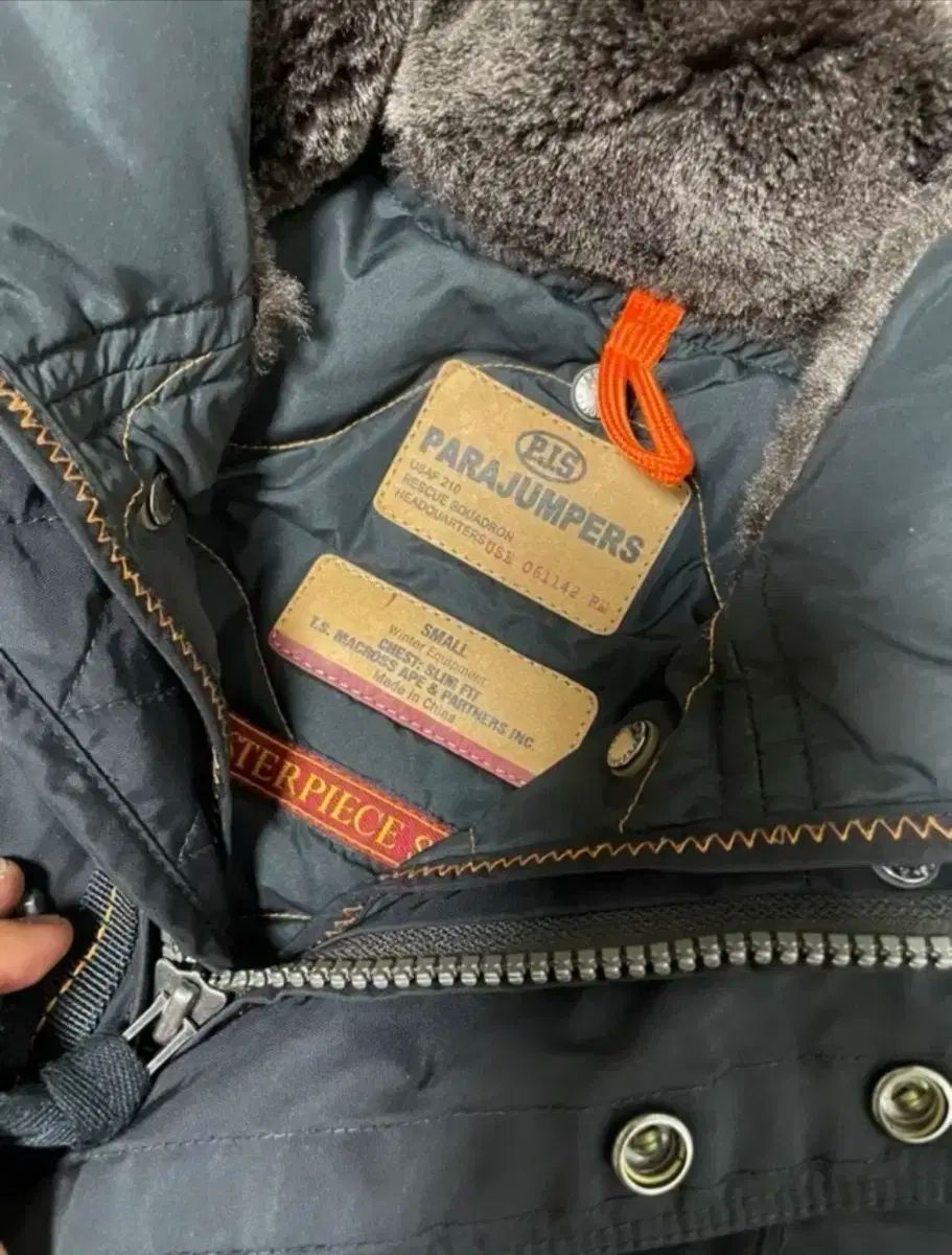 PARAJUMPERS パラジャンパーズ