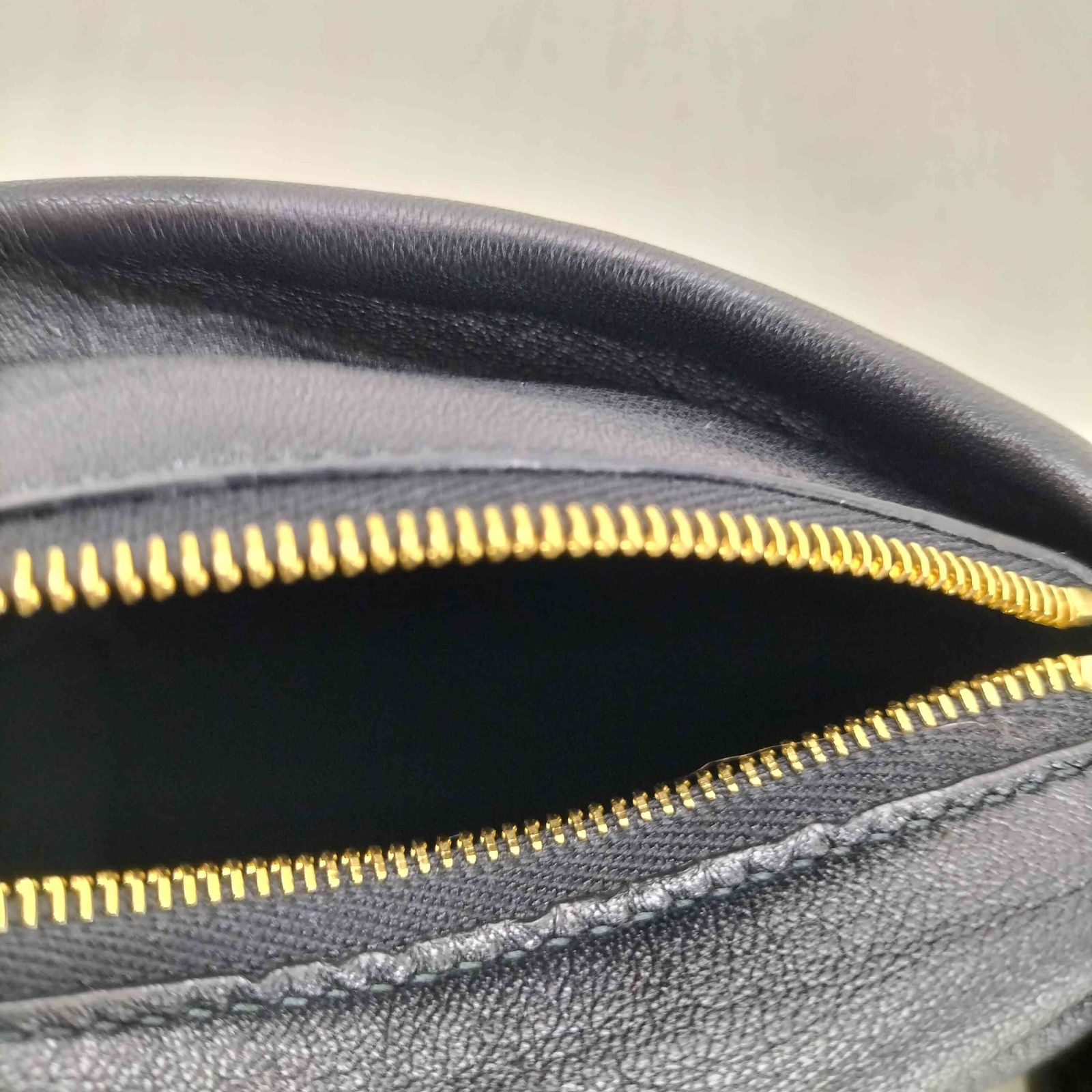 Rabbit ラビットポーチ