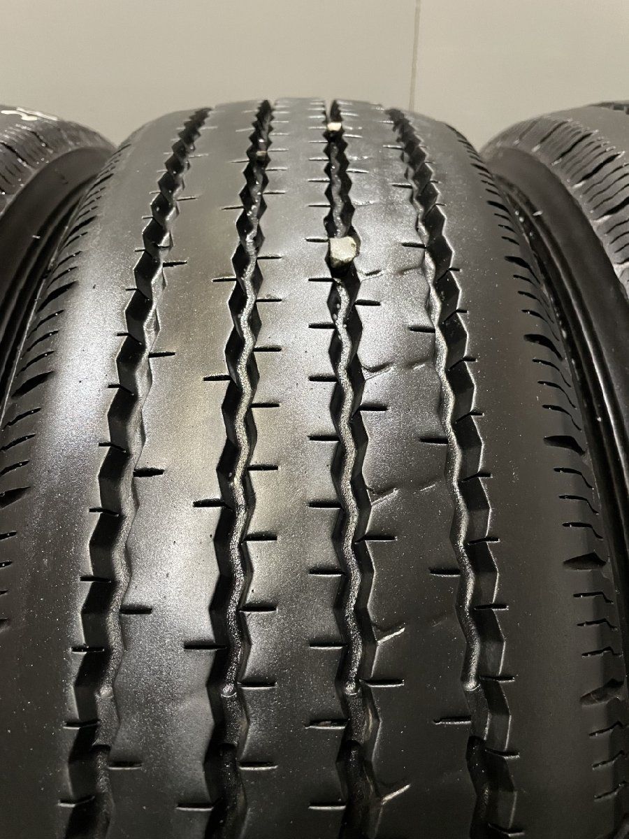 TOYO M117C 215/70R17.5 118/116N 17.5インチ ライトトラック用 夏 