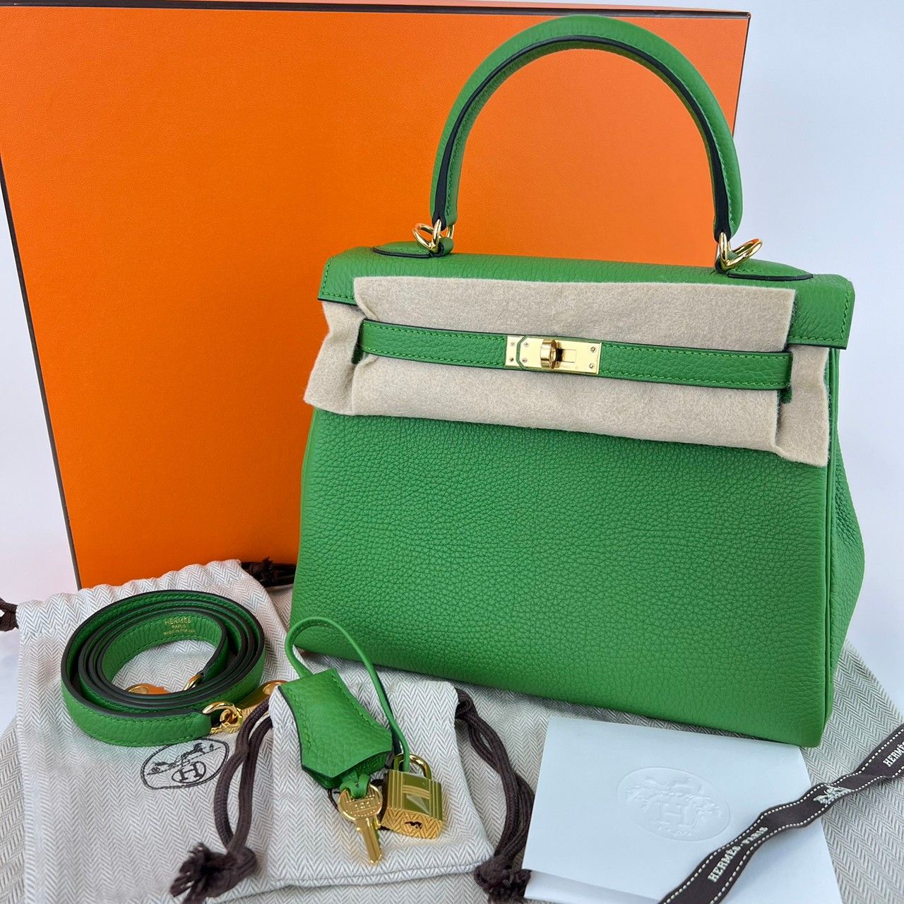 新品 B刻 HERMES エルメス ケリー25 ヴェールユッカ ゴールド