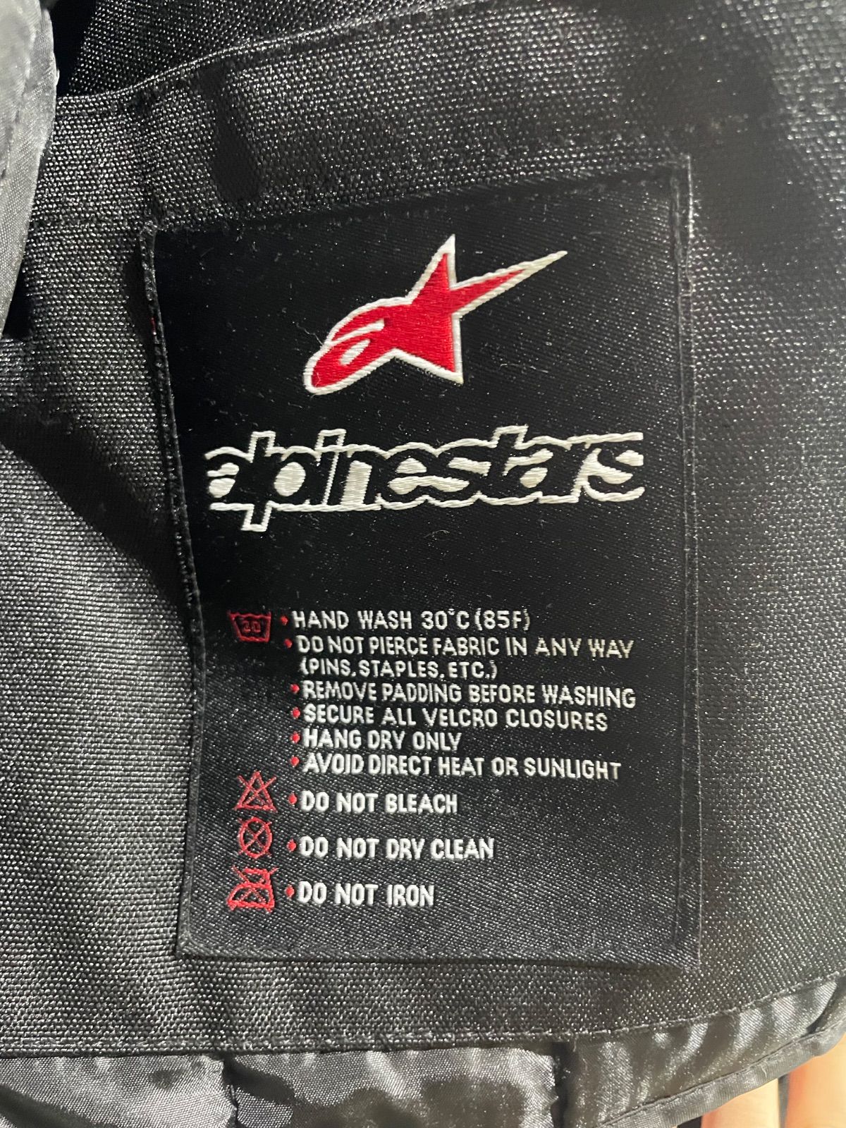 アルパインスターズ