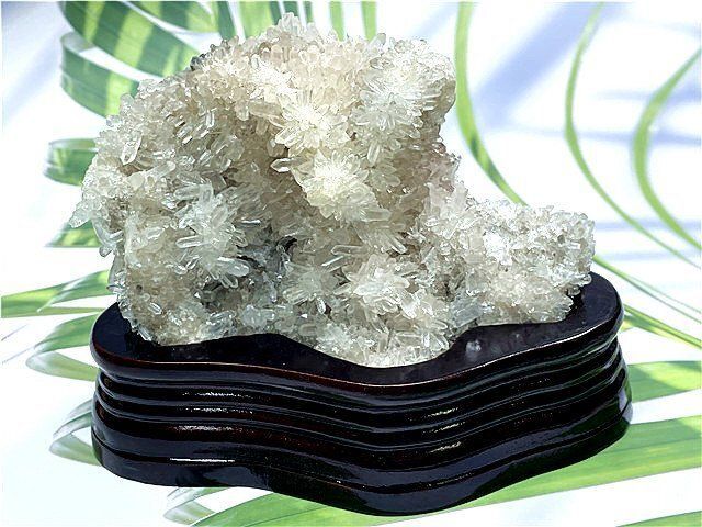 入手困難AAA級高透明度天然水晶クラスター105B6-88B18