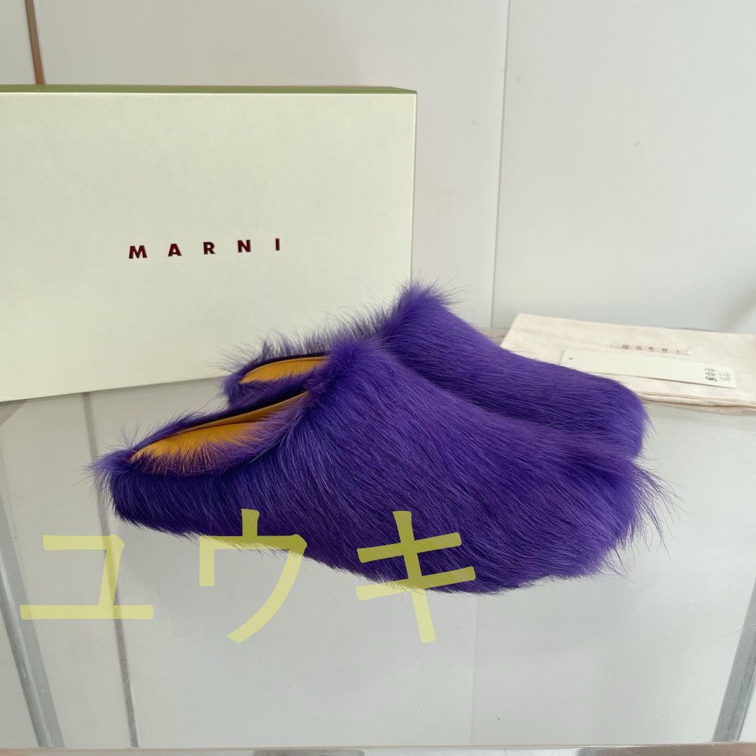 未使用 MARNI マルニ 男女兼用 アウトドアシューズサンダル ビーチサンダル 包頭スリッパ