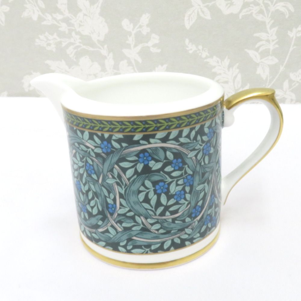 NIKKO ニッコー 食器 V&A ヴィクトリア&アルバート博物館 ウィリアム