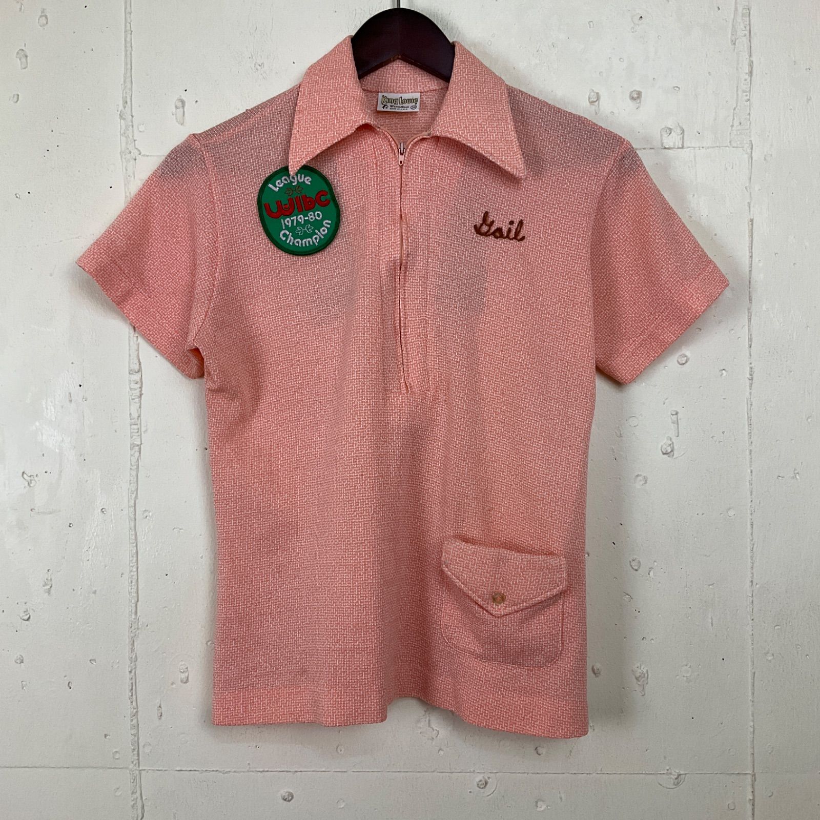 Made in USA 80s King Louie King Louis Chain Stitch Embroidered Patch Bowling Shirt Half Zip Knit Short Sleeve Shirt Used Clothes Women's 34 S Equivalent Salmon Pink [f240517036]