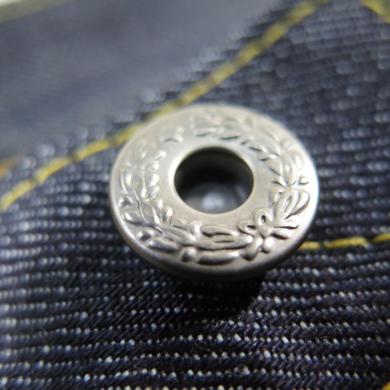 ジーンズ LEVIS