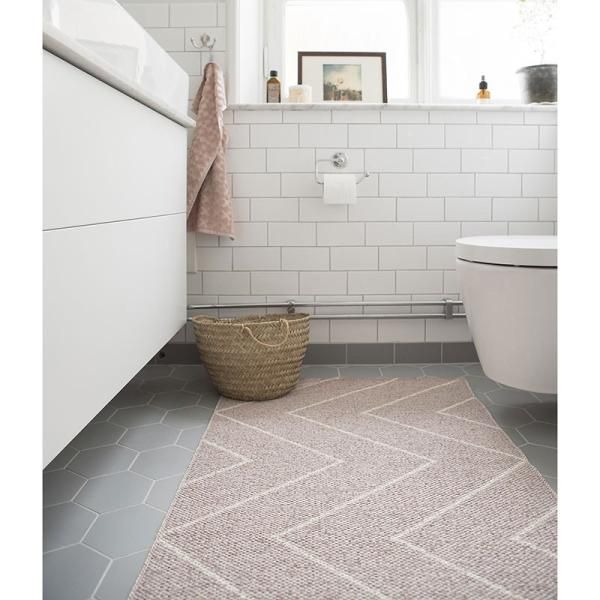 150×70cm プラスチックラグ RITA Dustyrose Brita Sweden ブリタスウェーデン 北欧