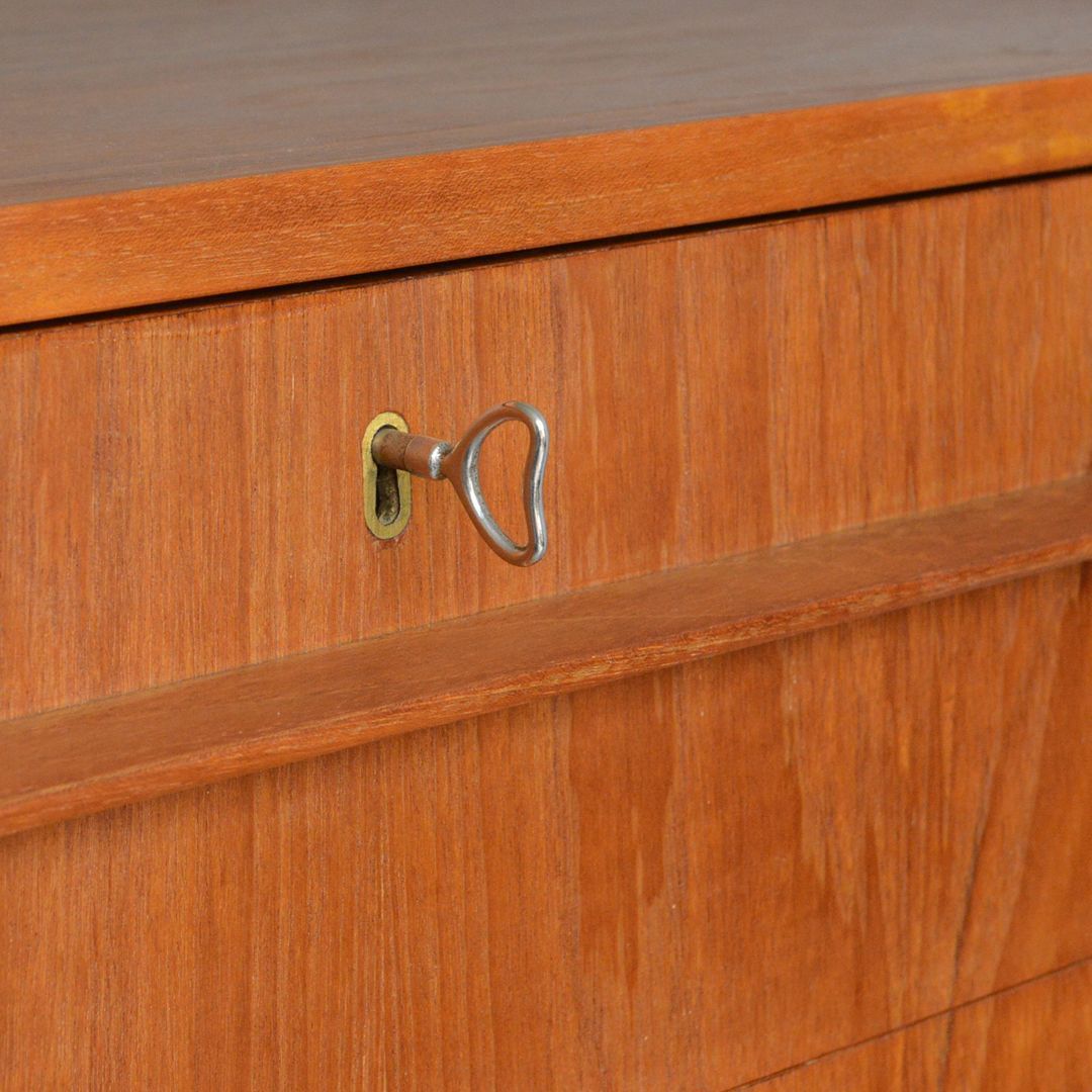 チーク ３段チェスト