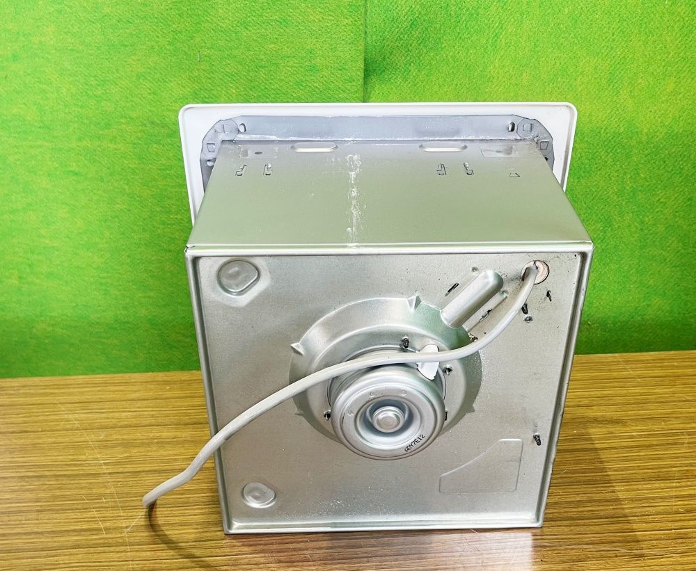 美品！ 【三菱電機】 換気扇・ロスナイ [本体]ダクト用換気扇 天井埋込 