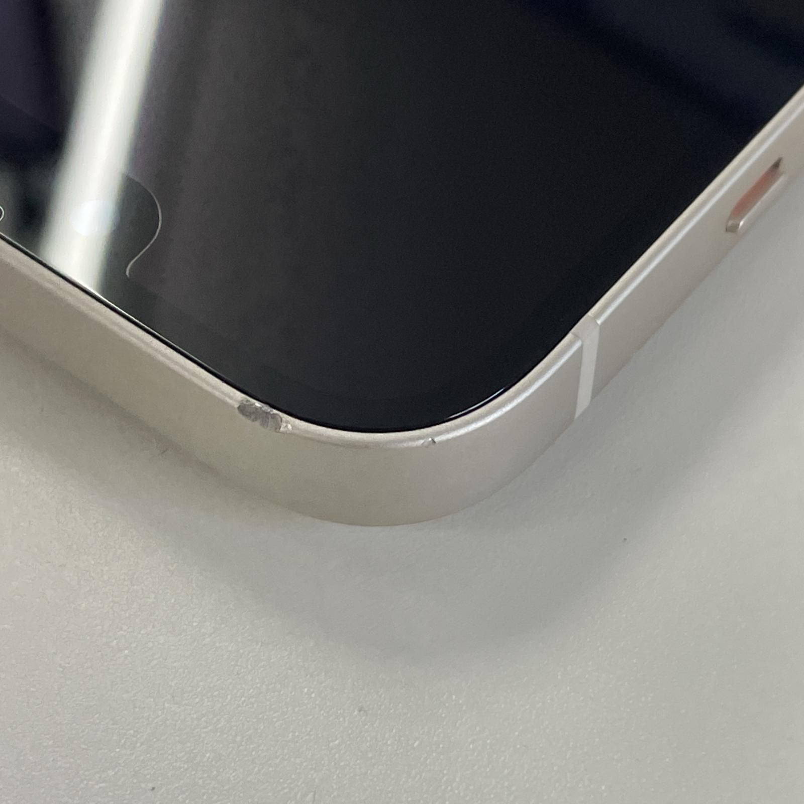 au iPhone