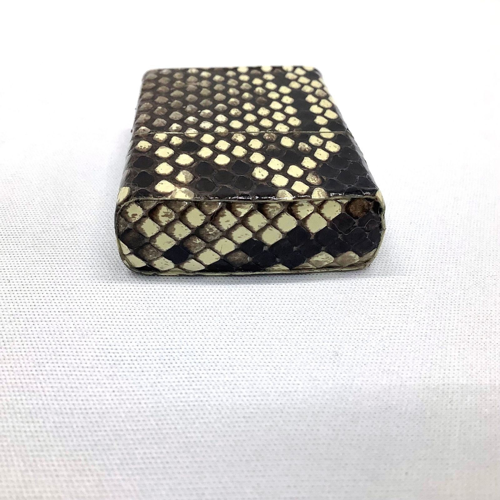 ジッポ ZIPPO パイソン柄 箱あり オイル 石付き 未使用品 新品【中古】MK-3