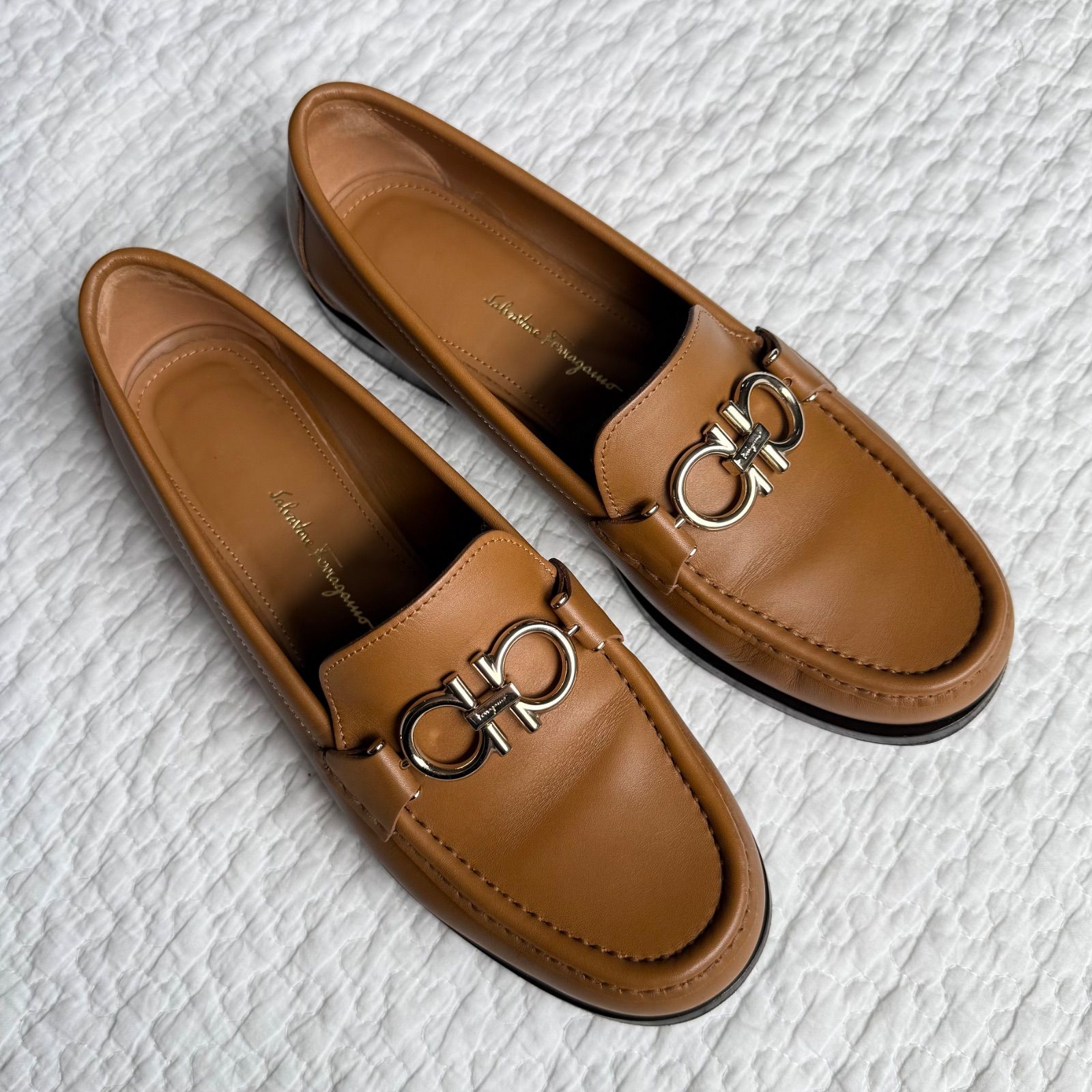 極美品 SalvatoreFerragamo サルヴァトーレフェラガモ ROLO