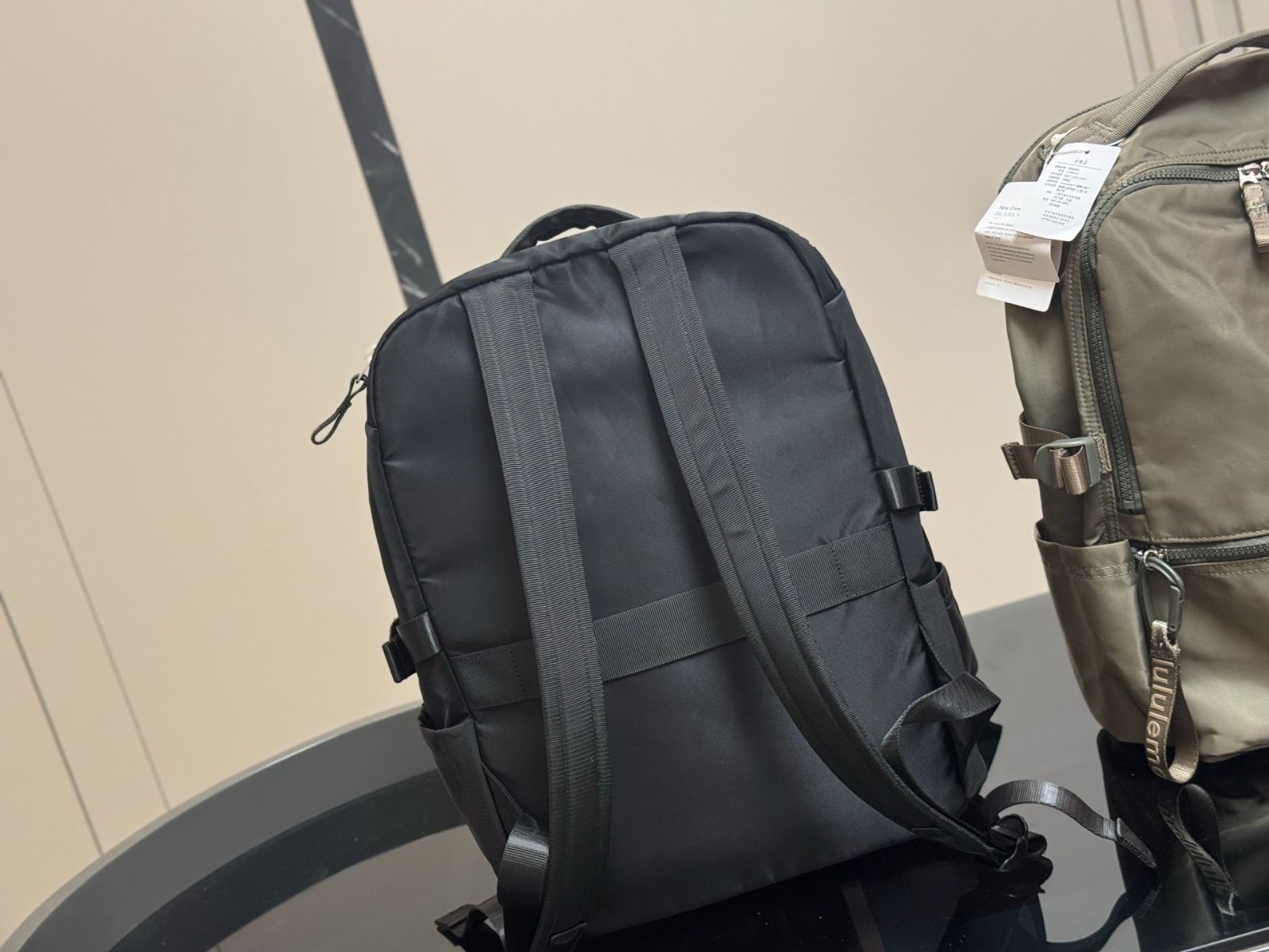 今日 Lulu crew 22L Lightweight Backpack ルルクルー 22L 軽量バックパック-WTO輸入2 USTAUSTRALIA_COM_AU