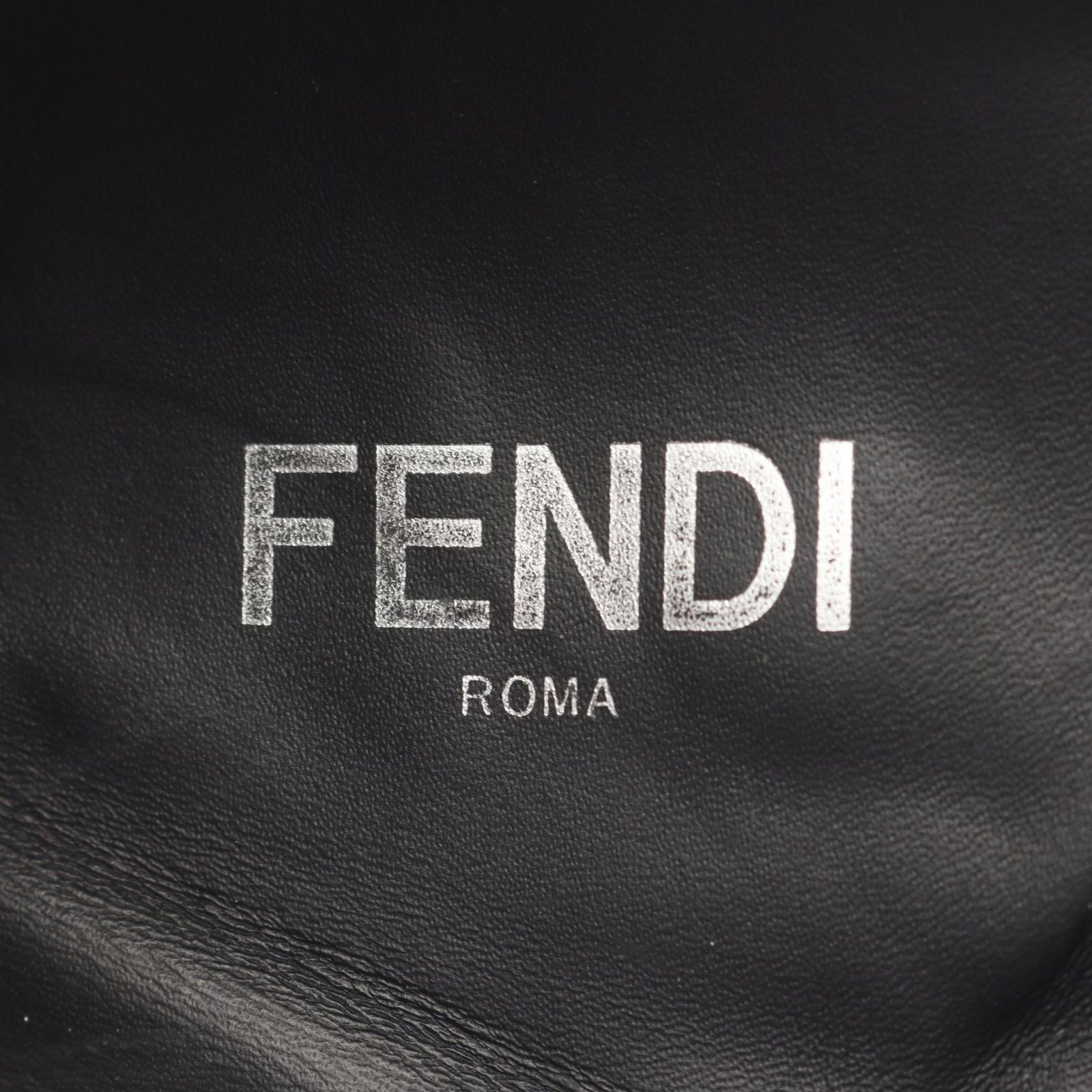 FENDI スリッポン