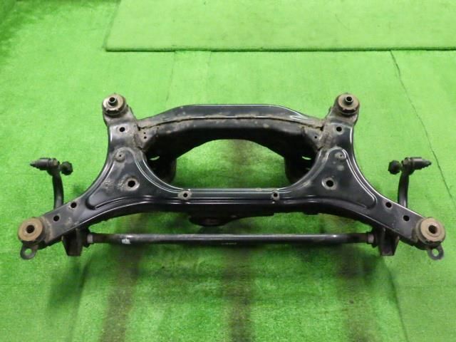 セレナ DBA-NC25 Rメンバー 55400-CY71A 9133