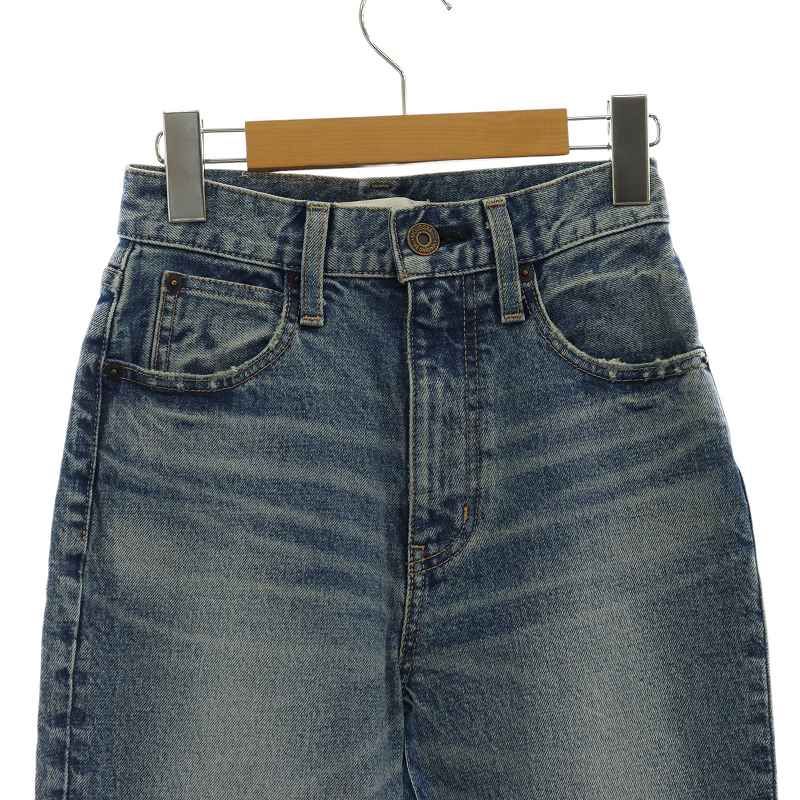 デニムパンツ