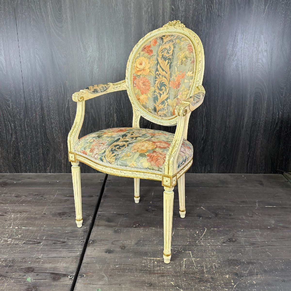 【デデステステデン】unico SIGNEシリーズ　ダイニングチェア デデステステデン】unico SIGNEシリーズ ダイニングチェア unico