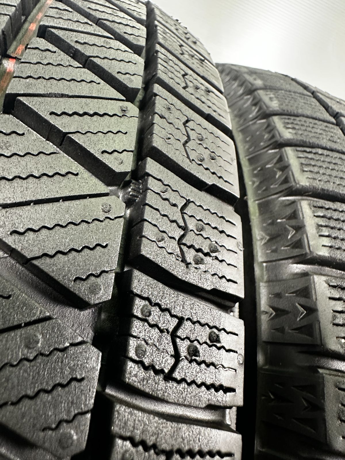 送料無料☆155/65R14 ブリヂストン VRX3 2021～2024年製 4本 冬