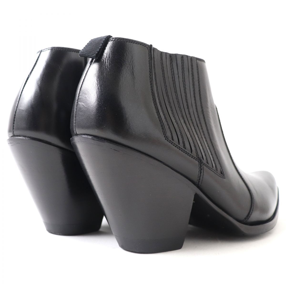 セリーヌ CELINE サイドゴア ポインテッドトゥ レザー ブーティ