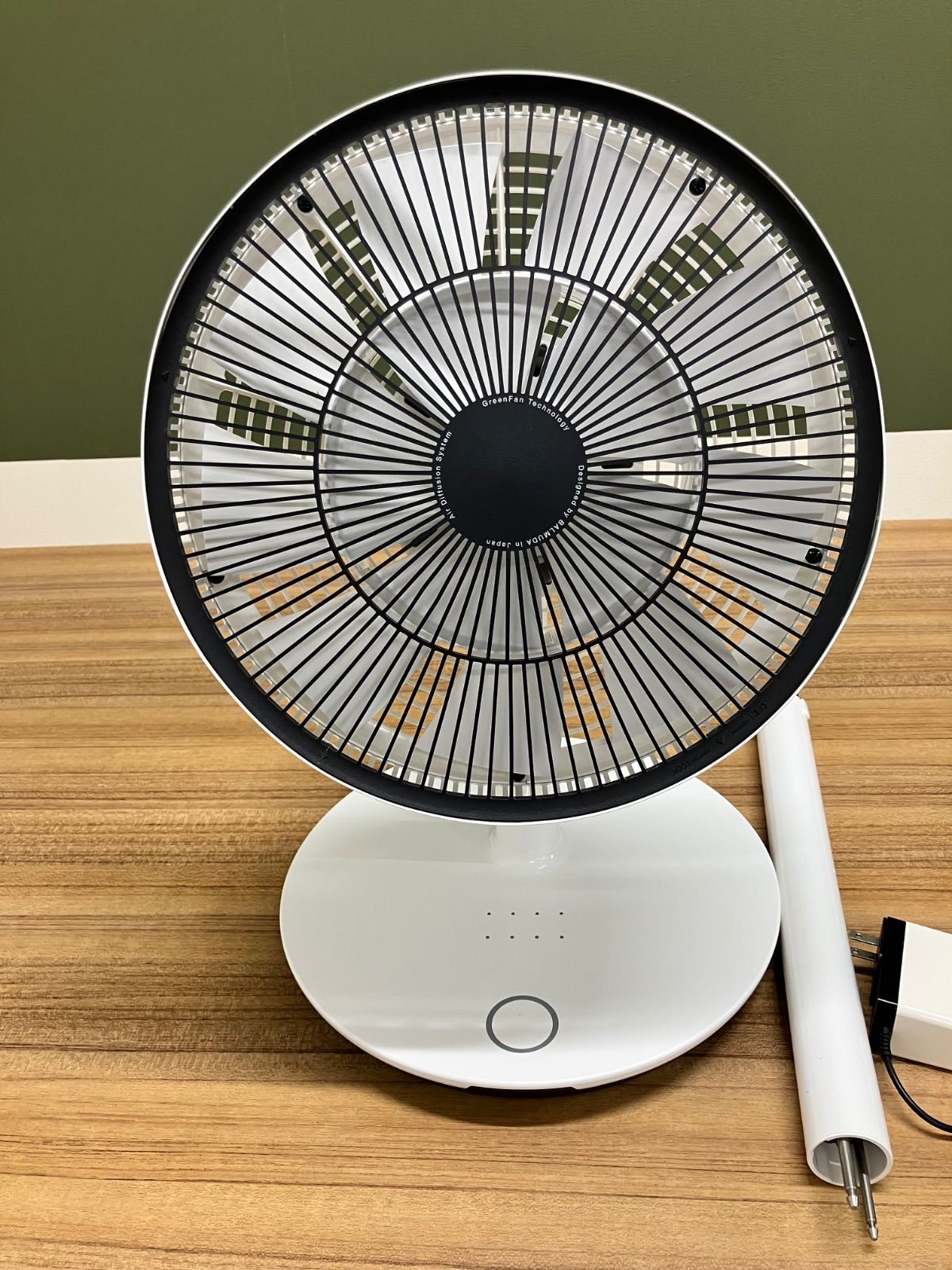 BALMUDA GreenFan EGF-1200-WK バルミューダ、扇風機「GreenFan」の