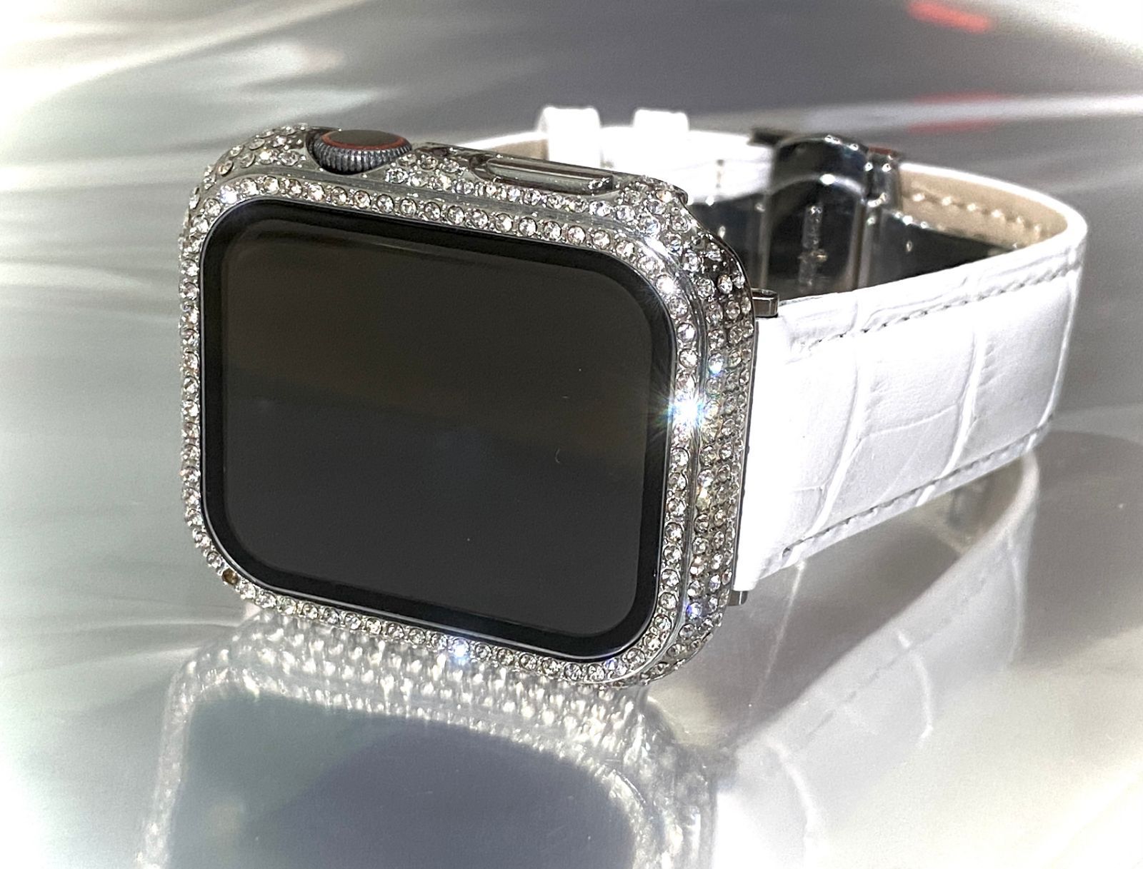 シルバーホワイト BOX付きアップルウォッチバンド 高級レザー 本革ベルト Apple Watch クロコダイル キラキラ カバー ケース メンズ  レディース 38mm 40mm 41mm 42mm 44mm 45mm - メルカリ