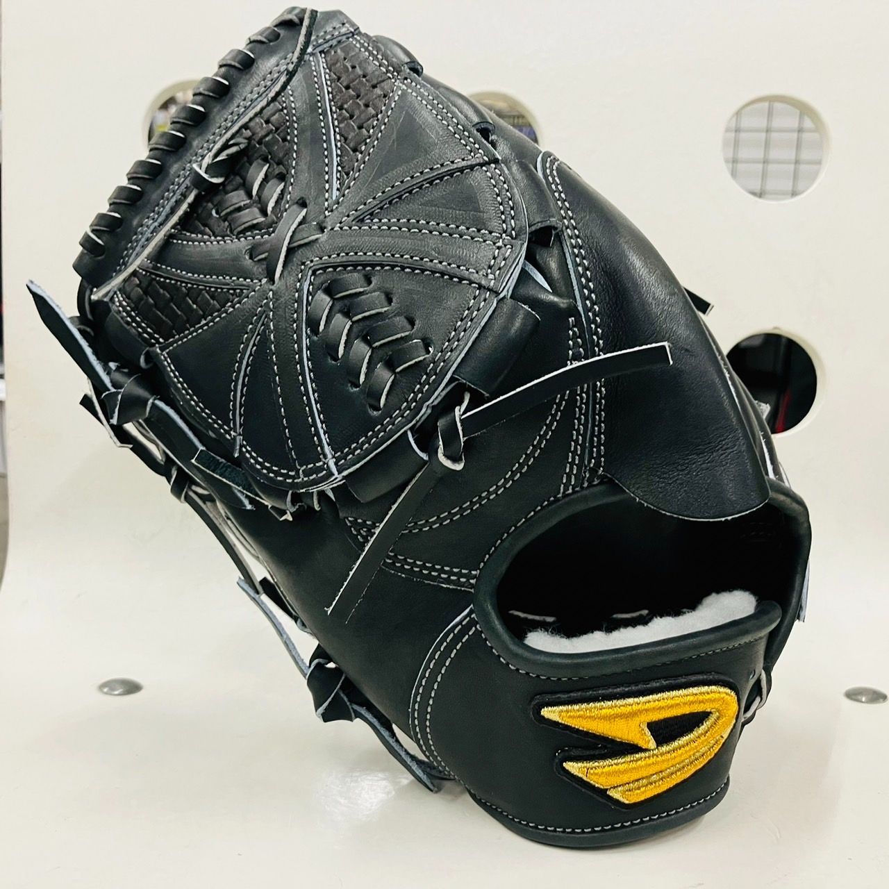 希少シグネチャー城島モデル】 NIKE キャッチャーミット 軟式用 希少