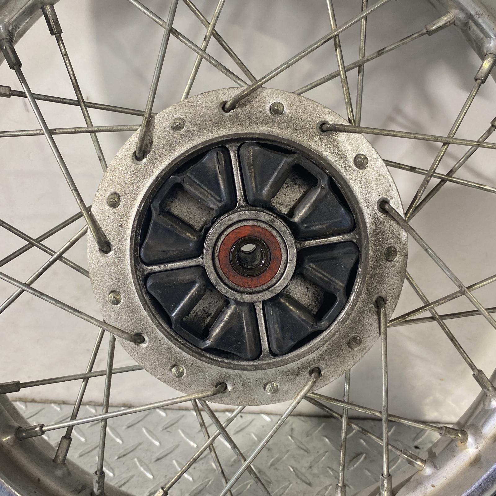 HONDA スーパーカブ110プロ リアホイール ホンダ HONDA スーパーカブ