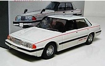 【新品】TOMICA LIMITED VINTAGE NEO マツダルーチェ LV-N01b マツダルーチェ（白） | 製品をさがす | tomica LIMITED