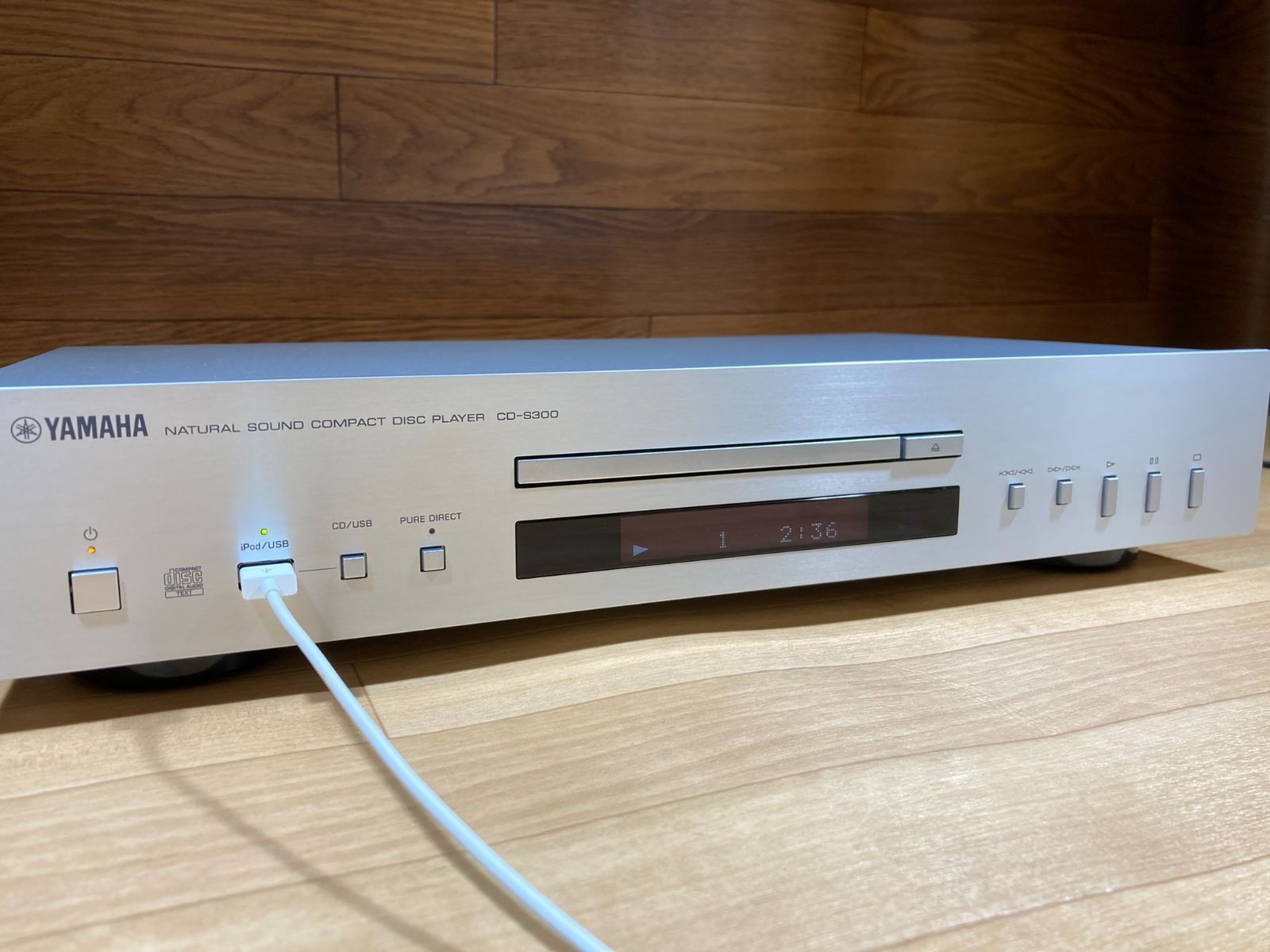 YAMAHA CD-S300(S)　USED美品（CDプレイヤー）