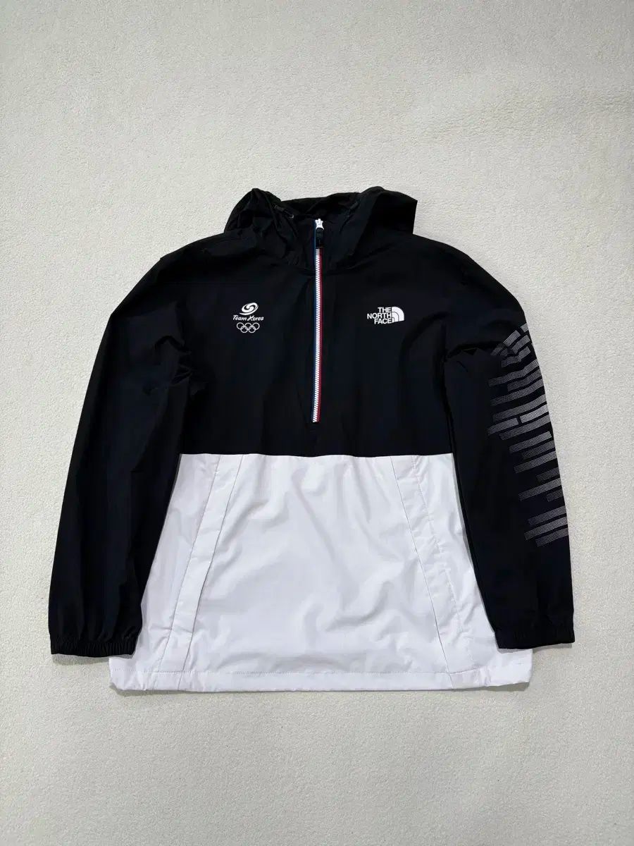THE NORTH FACE ザ ノース フェイス チームコリア 選手用支給用 素晴らしい Anorak アノラック ウィンドブレーカー