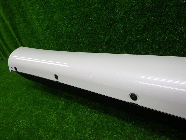 比較的綺麗 レクサス TALH17 TALA15 NX フロント 右側 サイドステップ