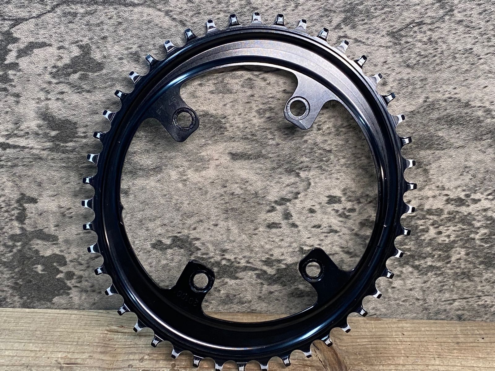 WOLF TOOTH チェーンリング DROP-STOP 40T ウルフトゥース ▽ 55E5C-5 50T送料無料 車、バイク、自転車 WOLF 「ウルフ」 TOOTH DROP-STOP B