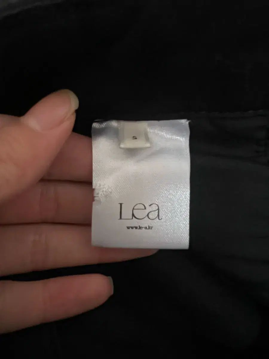 Lea 르에 Tシャツ カーブ ベルト付き パンツ S DECORATOM_COM_BR