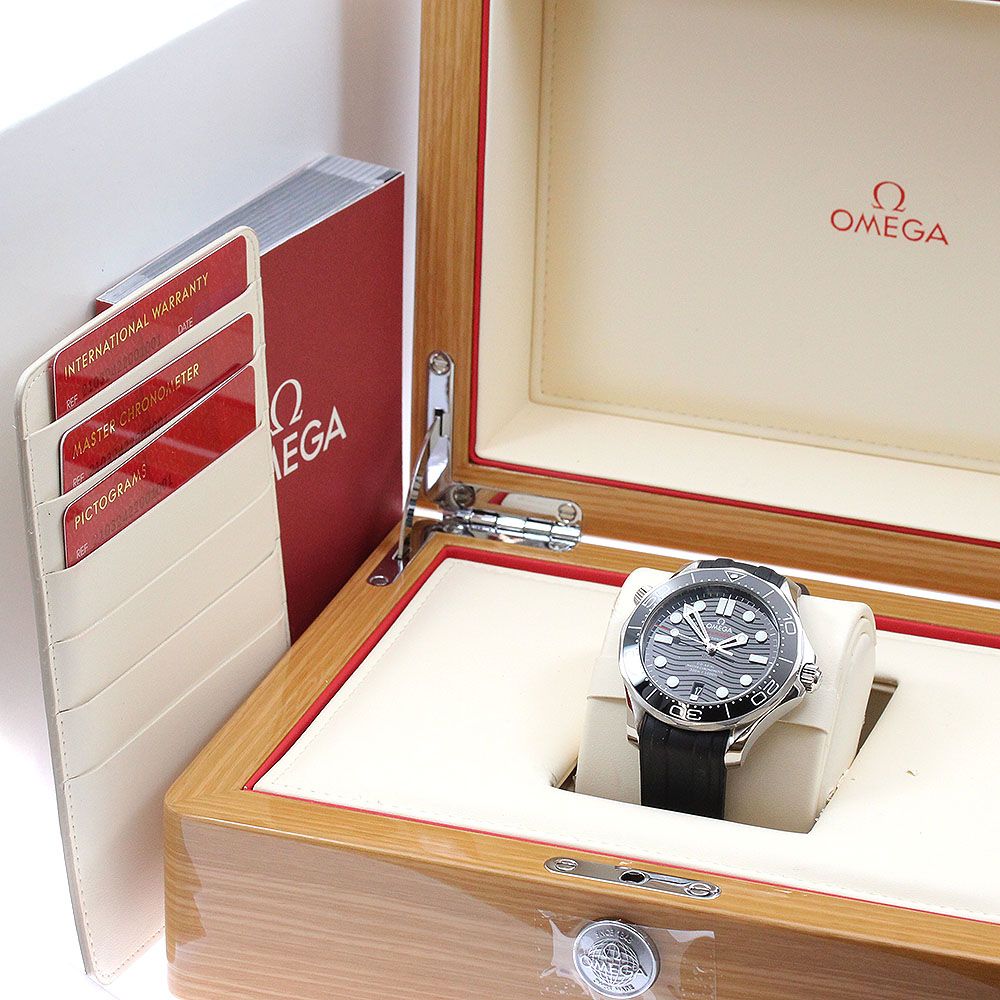 オメガ OMEGA 210.32.42.20.01.001 シーマスター ダイバー 300M  