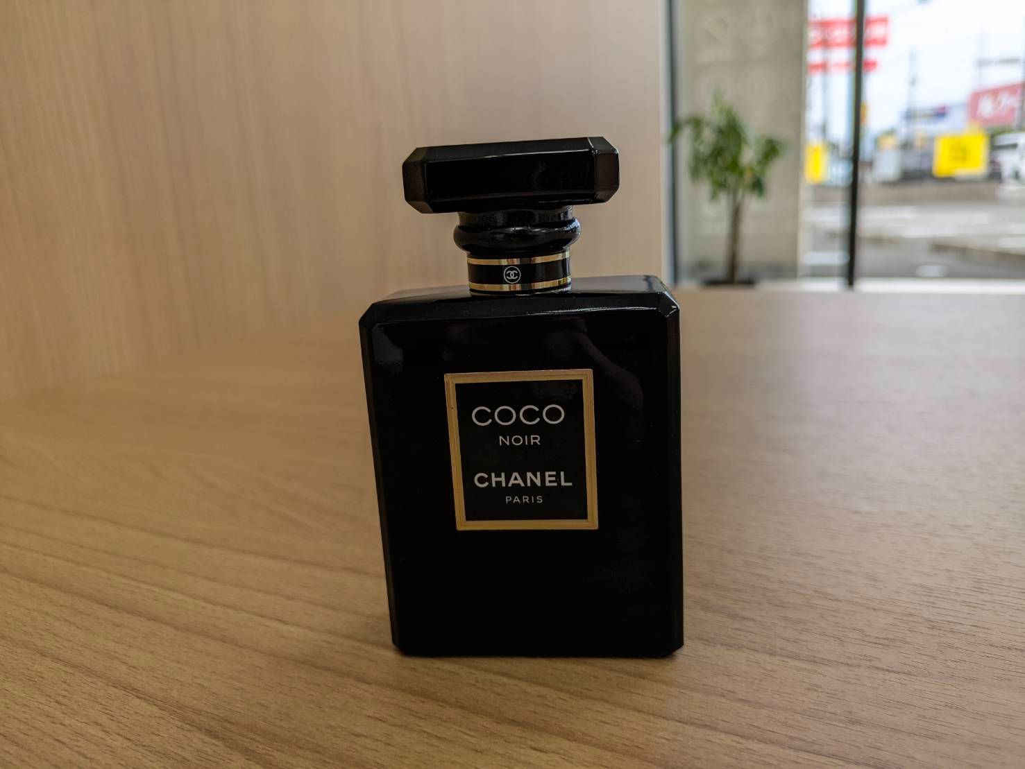 CHANEL COCO NOIR(ココヌワール) 100ml(残量9割) CHANEL COCO NOIR(ココヌワール) 100ml(残量9割) 【公式通販】