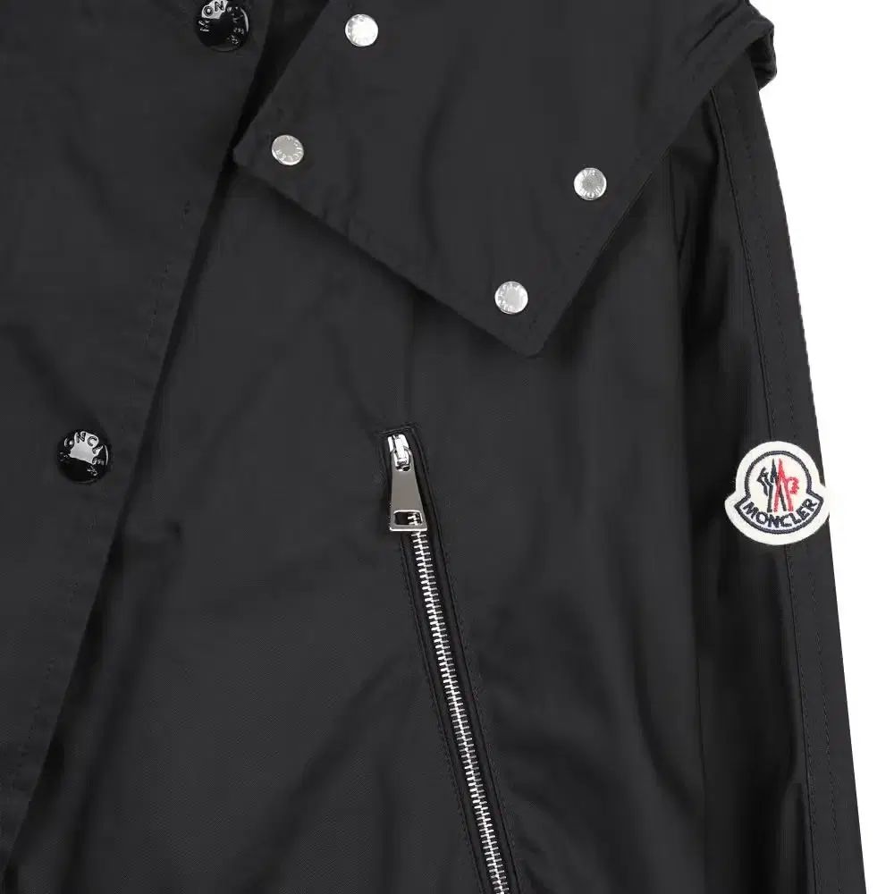 ウィンドジャケット