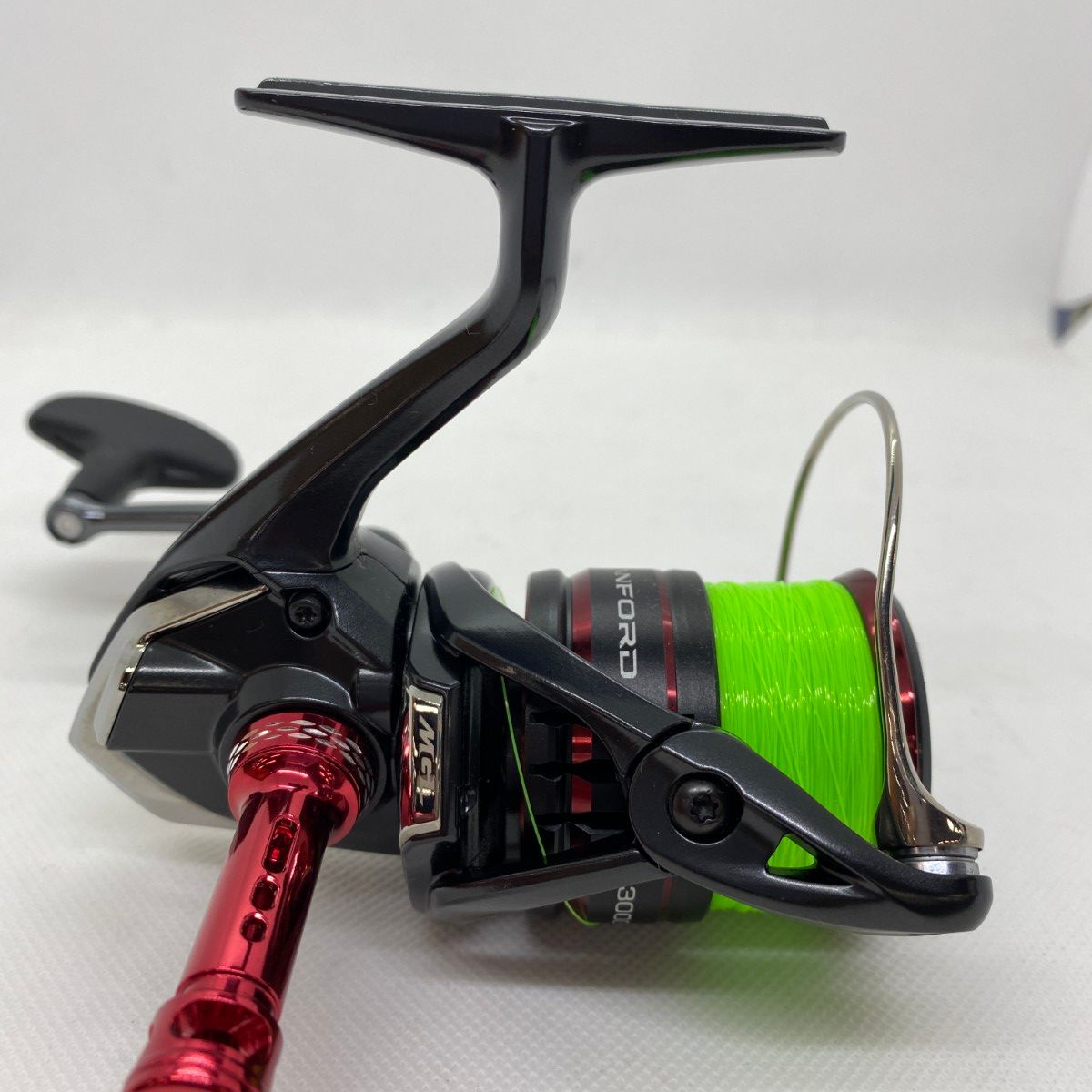 ΨΨSHIMANO シマノ スピニングリール 20ヴァンフォード C3000HG